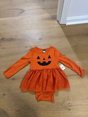 Old Navy Pumkin Dress